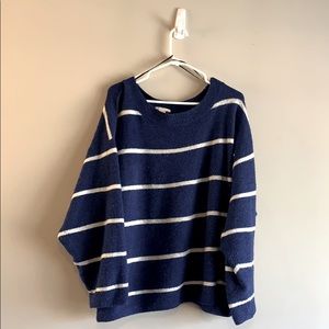 Very cute & casual sweater from H&M